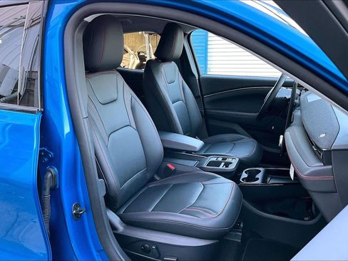 Used 2025 Ford Mustang Mach-E Premium w/ Sport Appearance Package image 8