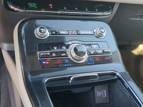 Used 2023 Lincoln Nautilus Reserve w/ Equipment Group 201A AWD/4WD image 18