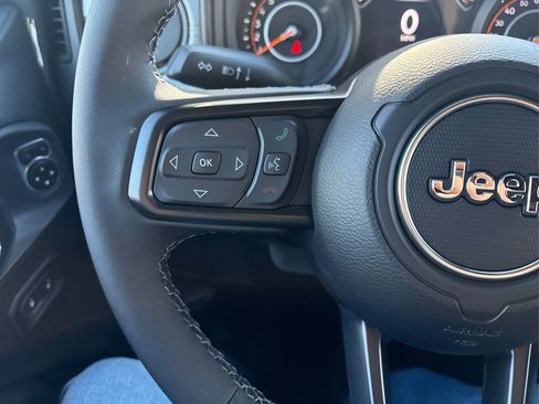 New 2026 Jeep Gladiator Sport image 23