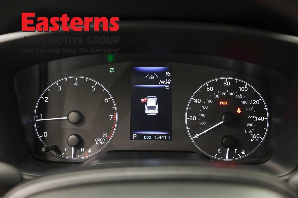 Used 2025 Toyota Corolla Cross L FWD image 17