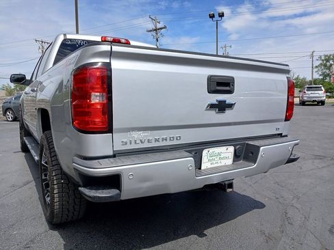 Used 2018 Chevrolet Silverado 1500 LT w/ All Star Edition AWD/4WD image 2