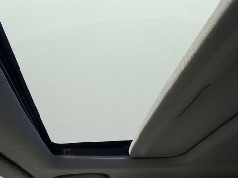 Used 2021 Honda CR-V EX-L image 32