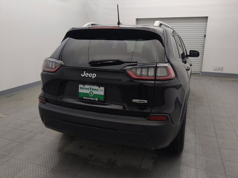 Used 2019 Jeep Cherokee Latitude w/ Popular Appearance Group image 7