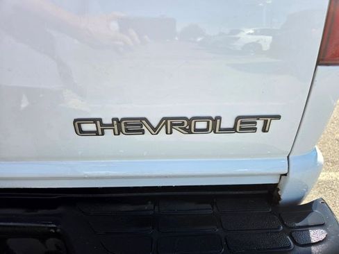 Used 2003 Chevrolet S10 Pickup LS w/ LS Preferred Equipment Group AWD/4WD image 20