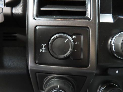 Used 2017 Ford F150 XLT w/ Equipment Group 302A Luxury image 43