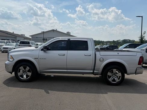 Used 2009 Dodge Ram 1500 Truck SLT w/ SLT Plus D←cor Group AWD/4WD image 8