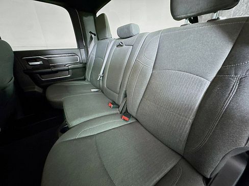Used 2019 RAM 2500 Big Horn AWD/4WD image 18
