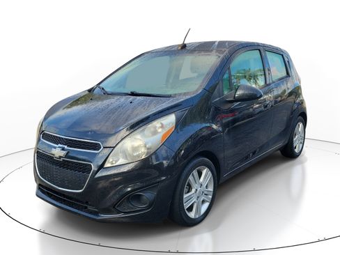 Used 2014 Chevrolet Spark LT FWD image 3