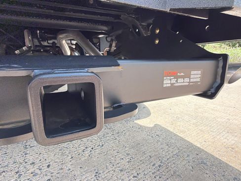 New 2026 GMC Sierra 2500 Pro w/ Convenience Package AWD/4WD image 10