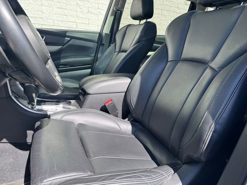 Used 2021 Subaru Ascent Limited w/ Technology Package image 5