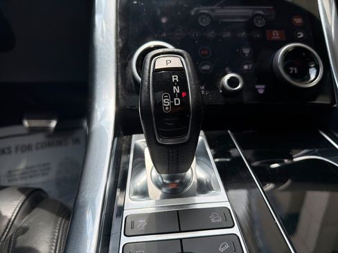 Used 2020 Land Rover Range Rover Sport SVR AWD/4WD image 23