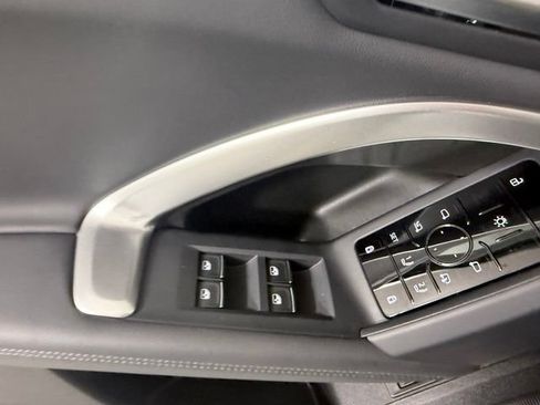 Used 2025 Audi Q5 Premium w/ Convenience Package AWD/4WD image 20