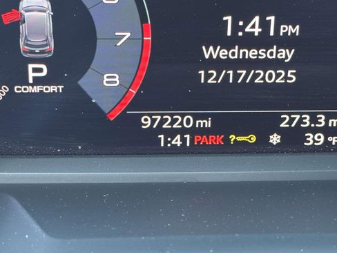 Used 2019 Audi Q3 2.0T Premium w/ Convenience Package image 24