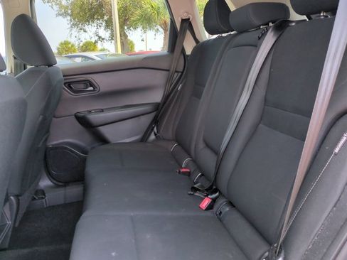 Used 2024 Nissan Rogue S image 14