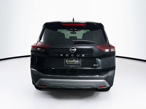 Used 2023 Nissan Rogue SV FWD image 7
