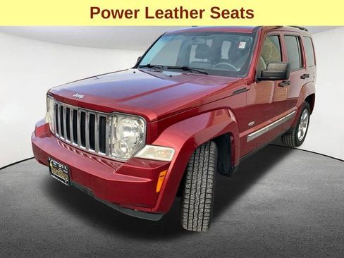 Used 2012 Jeep Liberty Sport image 5