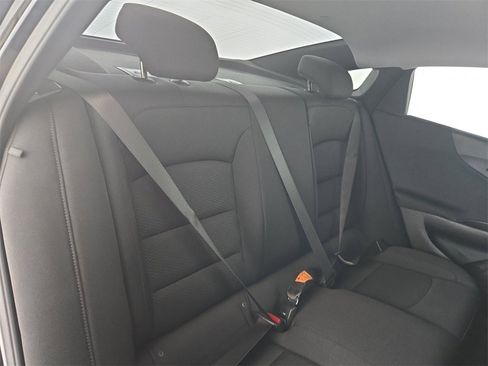 Used 2025 Chevrolet Malibu RS image 31