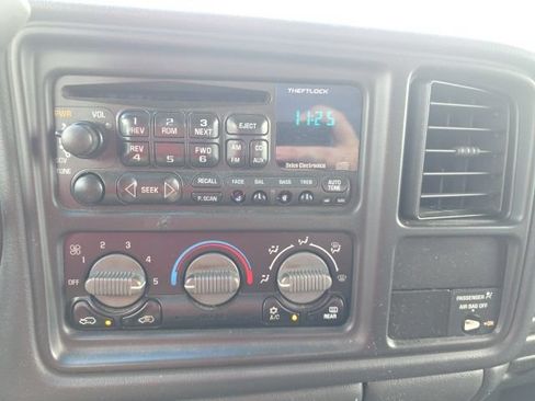 Used 2001 GMC Sierra 1500 4x4 Extended Cab w/ Convenience Plus Group image 16