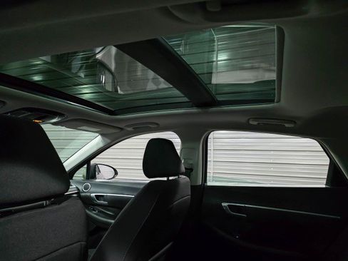 Used 2023 Hyundai Sonata SEL w/ Convenience Package image 19