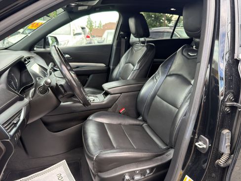 Used 2021 Cadillac XT4 Premium Luxury w/ Driver Assist Package AWD/4WD image 14