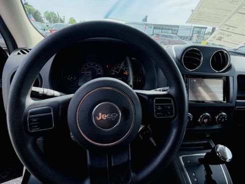 Used 2016 Jeep Patriot Sport w/ Power Value Group AWD/4WD image 10