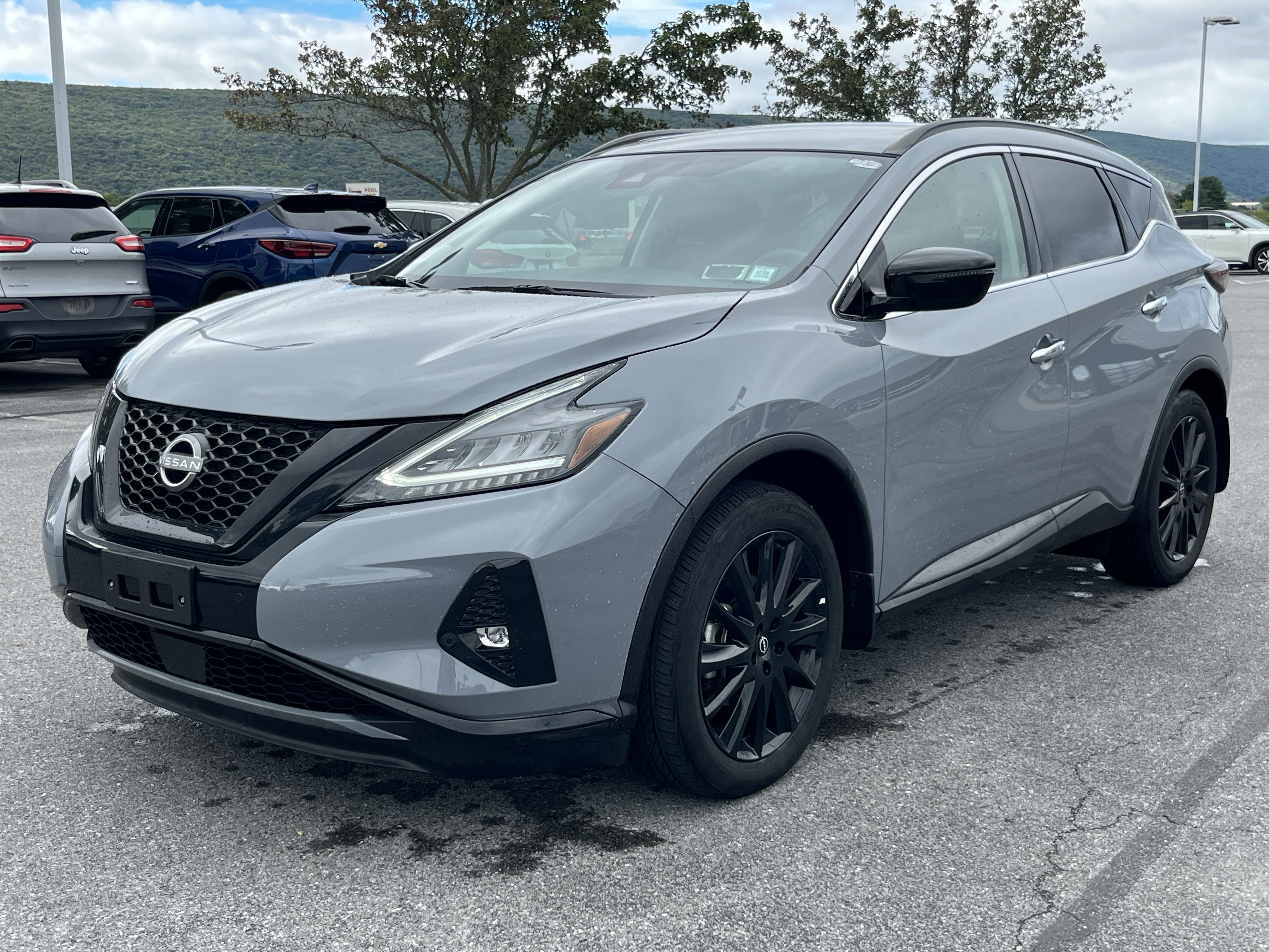 Used 2024 Nissan Murano SV w/ SV Midnight Edition Package AWD/4WD image 10