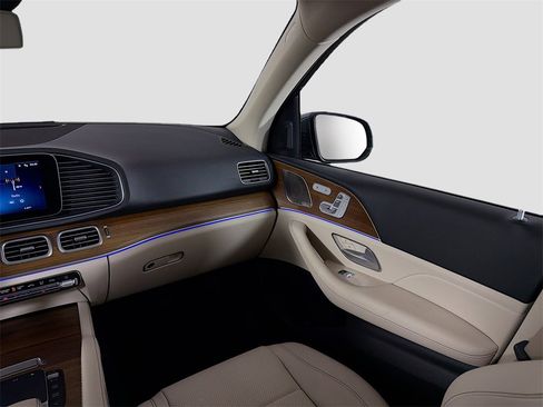 Used 2024 Mercedes-Benz GLE 450 4MATIC image 27