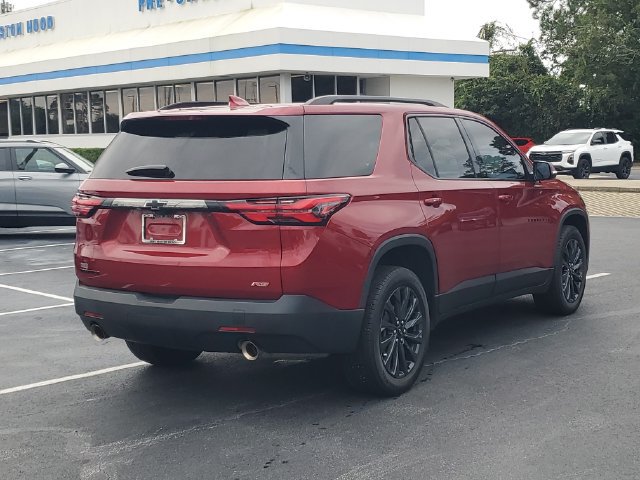 Used 2023 Chevrolet Traverse RS FWD image 6