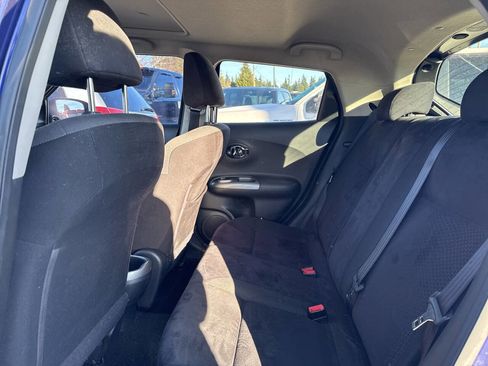 Used 2015 Nissan Juke SV image 6