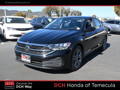 Used 2024 Volkswagen Jetta SE