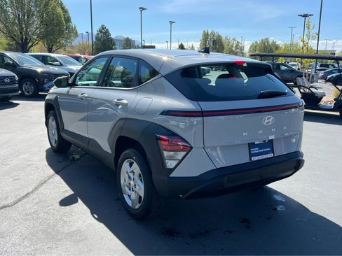 Certified 2026 Hyundai Kona SE AWD/4WD image 10