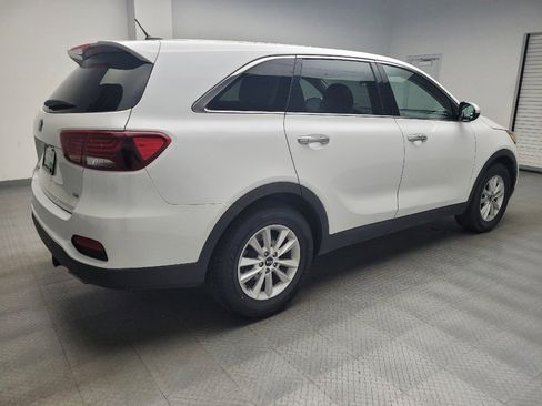 Used 2020 Kia Sorento FWD V6 image 10