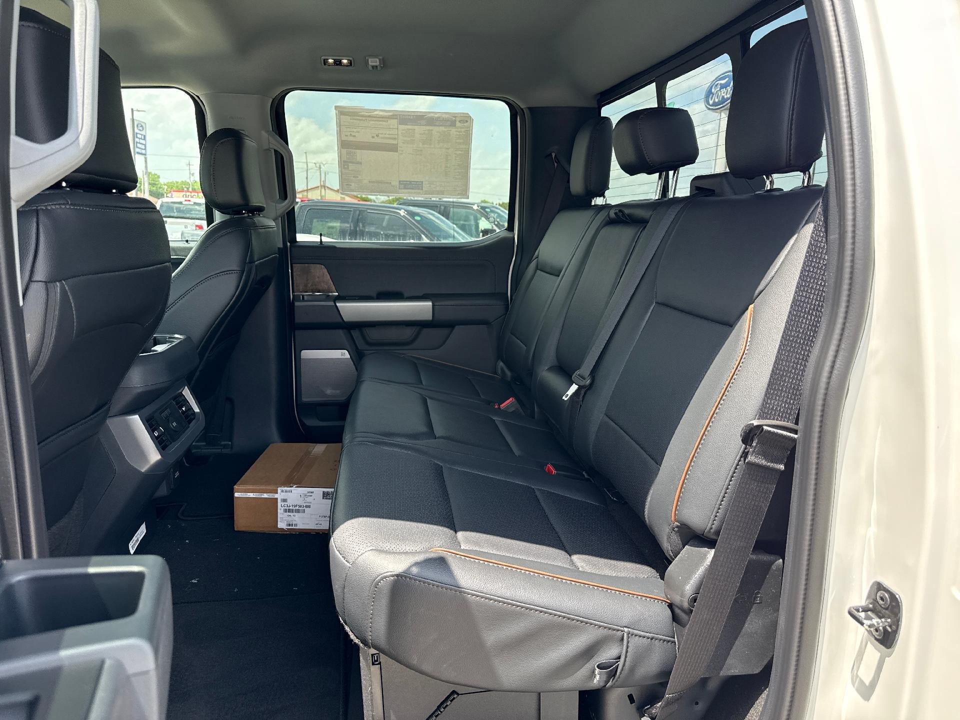New 2026 Ford F350 Lariat w/ Lariat Premium Package AWD/4WD image 14