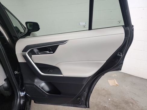 Used 2024 Toyota RAV4 XLE w/ Convenience Package AWD/4WD image 31