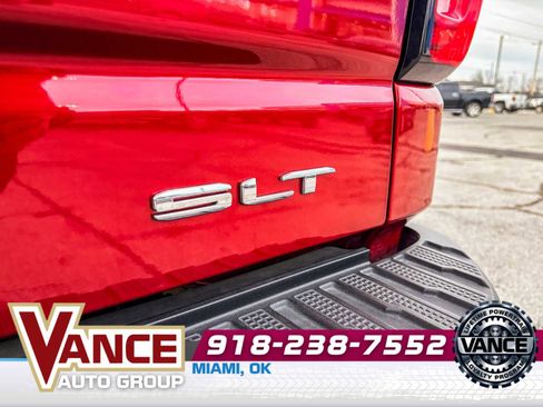 Used 2023 GMC Sierra 1500 SLT w/ SLT Premium Plus Package image 12