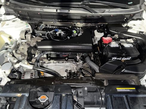 Used 2017 Nissan Rogue SL AWD/4WD image 32
