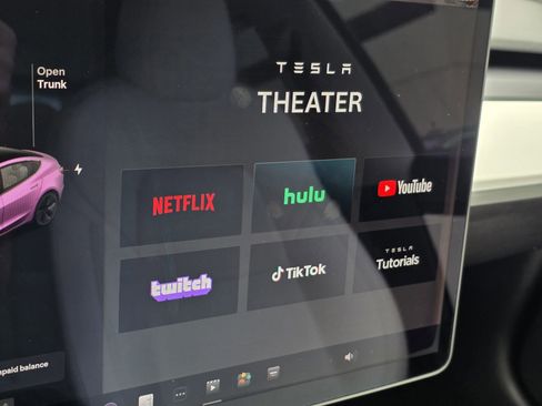 Used 2020 Tesla Model 3 Standard Range Plus image 23