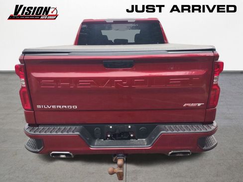 Used 2023 Chevrolet Silverado 1500 RST w/ Z71 Off-Road Package AWD/4WD image 4