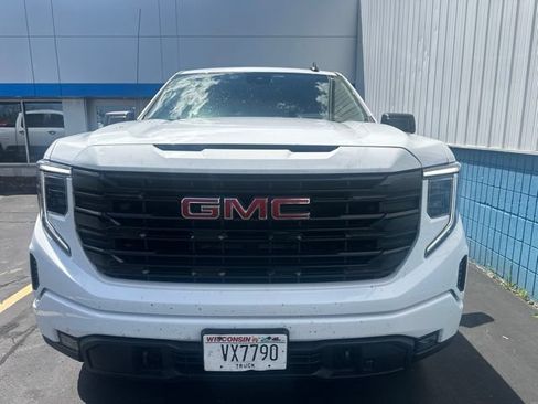 Used 2024 GMC Sierra 1500 Elevation AWD/4WD image 9