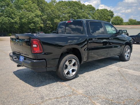 New 2026 RAM 1500 Express RWD image 3
