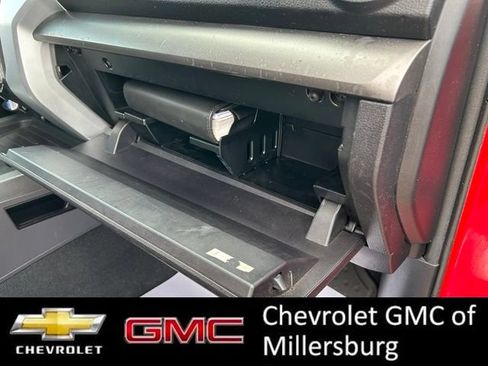 Used 2016 Toyota Tundra SR5 w/ SR5 Upgrade Package AWD/4WD image 29