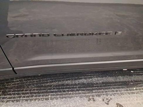 New 2026 Jeep Grand Cherokee Altitude AWD/4WD image 5