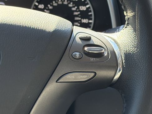 Used 2024 Nissan Murano SV w/ SV Midnight Edition Package image 25