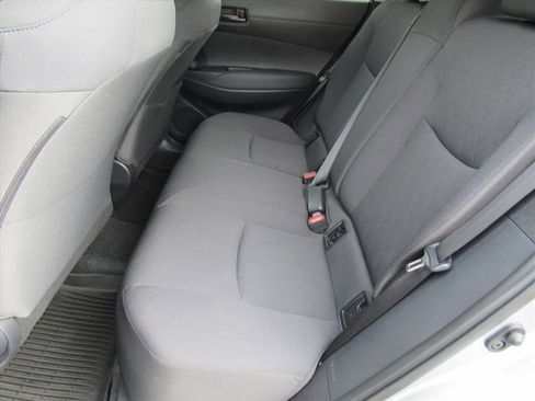 Used 2024 Toyota Corolla Cross LE image 26