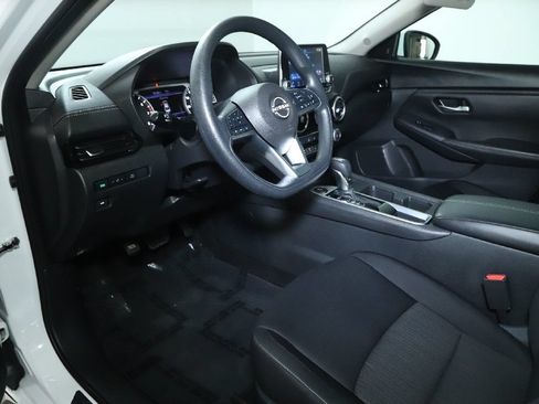 Certified 2024 Nissan Sentra SV FWD image 17