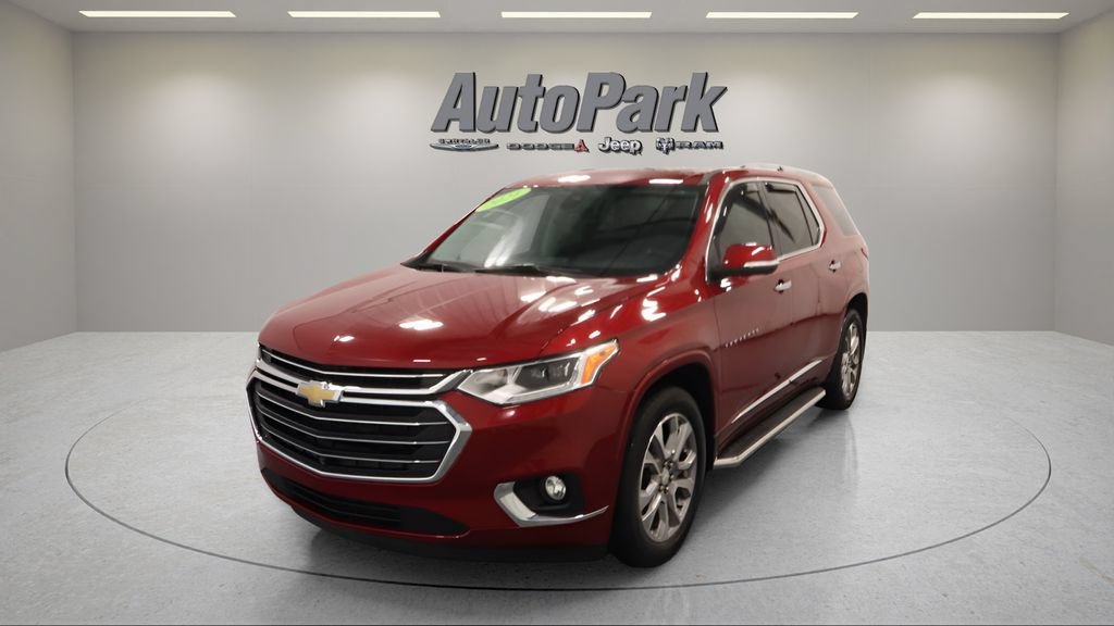 Used 2021 Chevrolet Traverse Premier FWD image 3