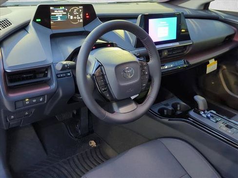 New 2026 Toyota Prius Plug-In Hybrid FWD image 3