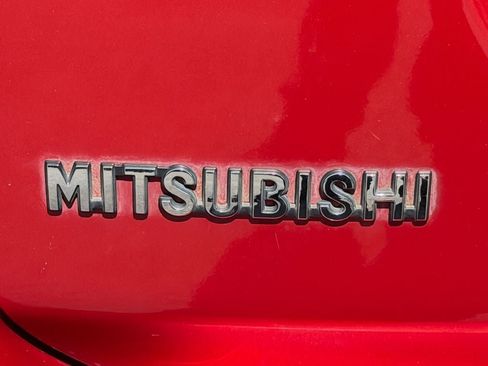 Used 2019 Mitsubishi Outlander SE AWD/4WD image 35