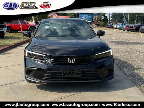 Used 2023 Honda Civic Sport image 2