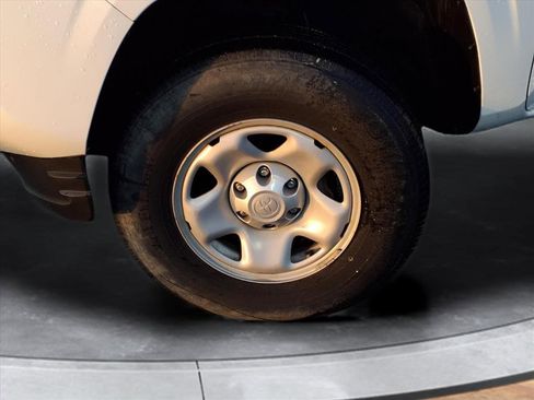 Used 2022 Toyota Tacoma SR5 image 19